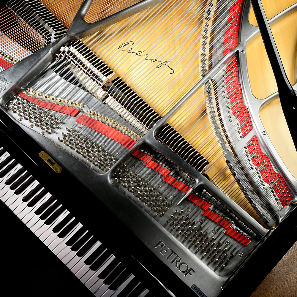 Grand piano P237 Monsoon with steel frame Grand piano P237 Monsoon with steel frame